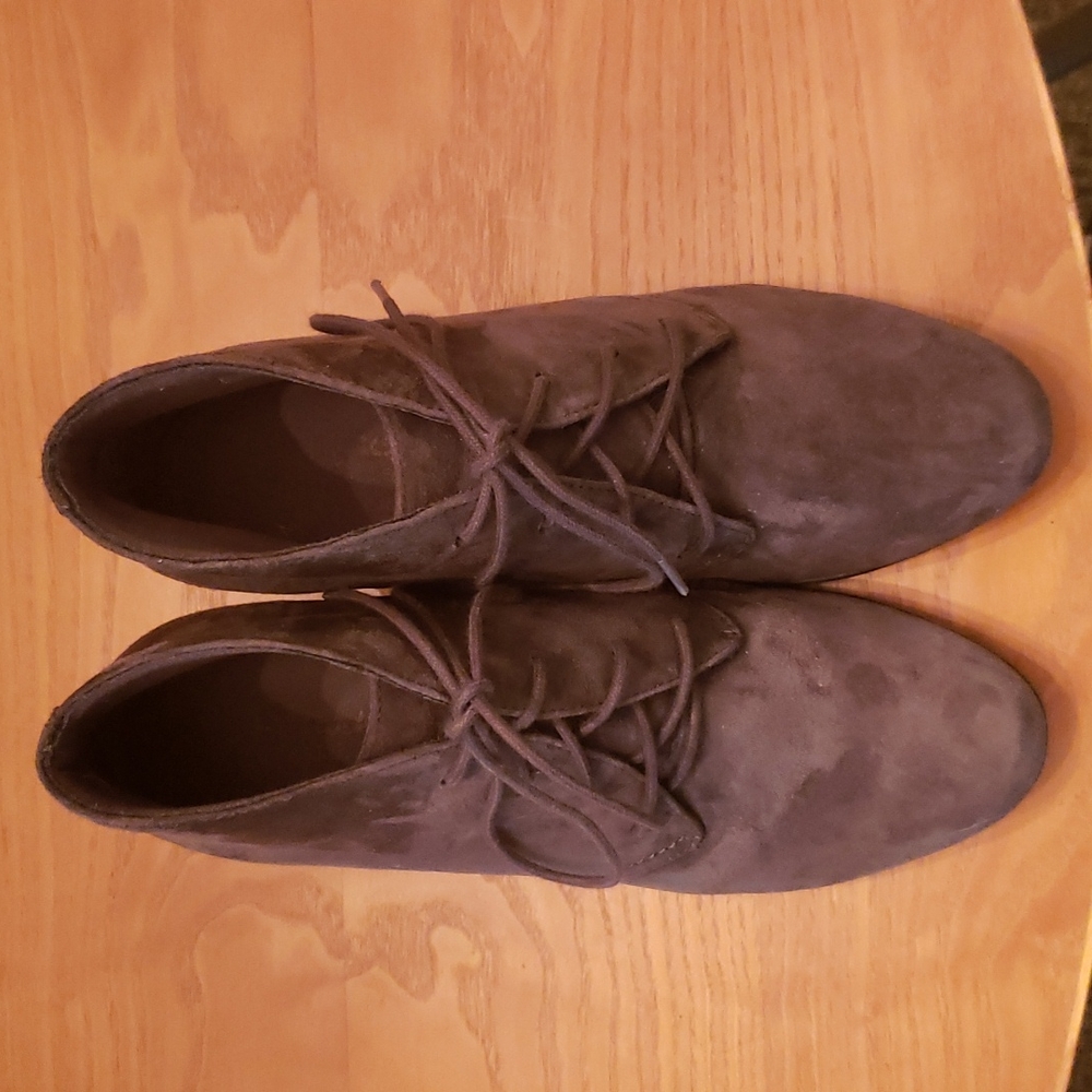Clarks grey suede wedge bootie